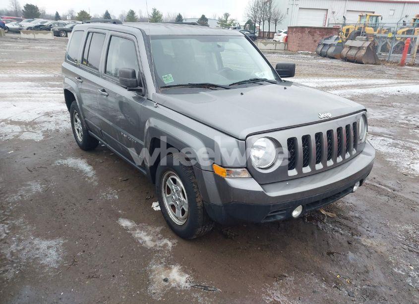 2013 Jeep Patriot SPORT (VIN 1C4NJRBB4DD271373) main photo
