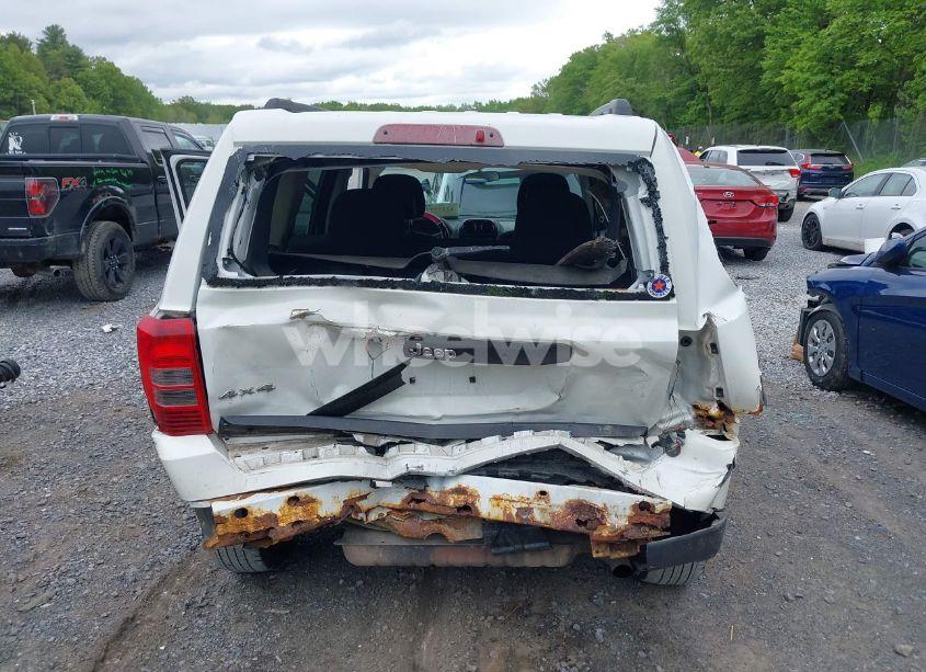 Photo 6 of 2014 Jeep Patriot SPORT (VIN 1C4NJRBB4ED513192)