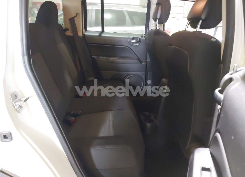 Photo 8 of 2014 Jeep Patriot SPORT (VIN 1C4NJRBB4ED687828)