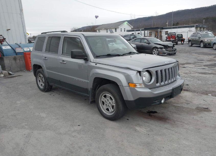 2015 Jeep Patriot SPORT (VIN 1C4NJRBB4FD147882) main photo