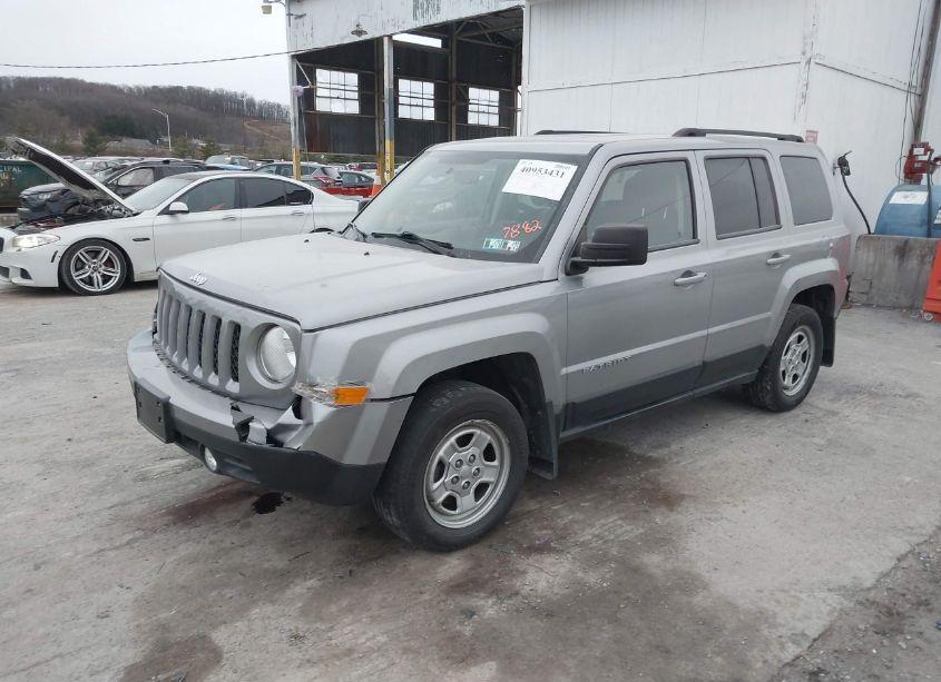 Photo 2 of 2015 Jeep Patriot SPORT (VIN 1C4NJRBB4FD147882)