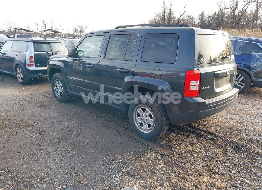 Photo 3 of 2015 Jeep Patriot SPORT (VIN 1C4NJRBB4FD215999)