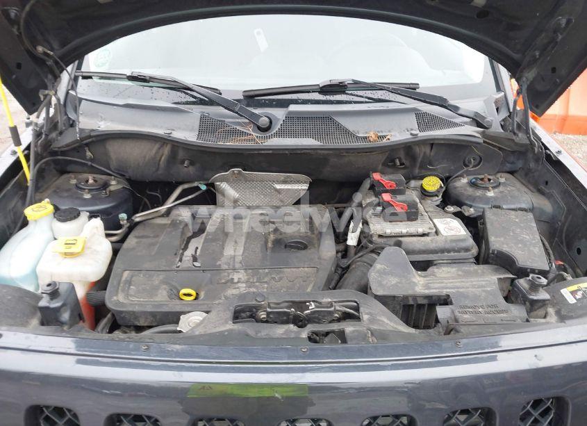 Photo 10 of 2015 Jeep Patriot SPORT (VIN 1C4NJRBB4FD269660)