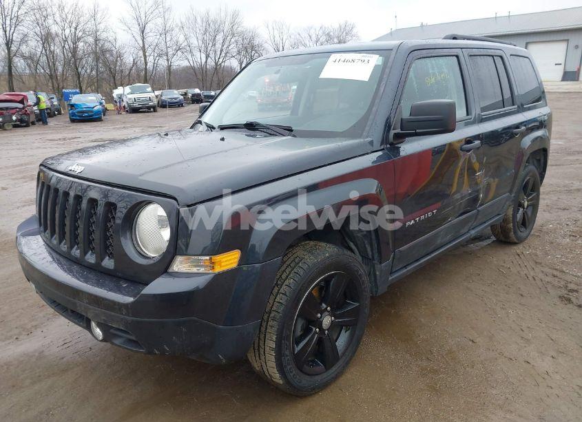 Photo 2 of 2015 Jeep Patriot SPORT (VIN 1C4NJRBB4FD269660)