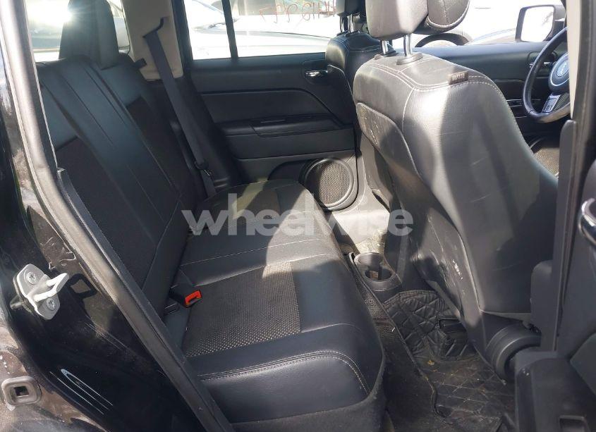 Photo 8 of 2016 Jeep Patriot SPORT SE (VIN 1C4NJRBB4GD587666)