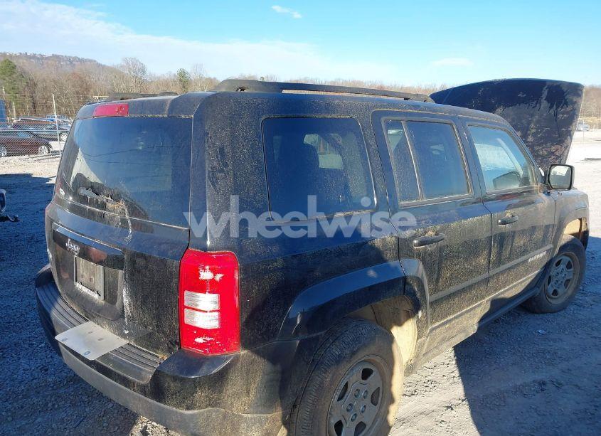 Photo 6 of 2016 Jeep Patriot SPORT (VIN 1C4NJRBB4GD632377)