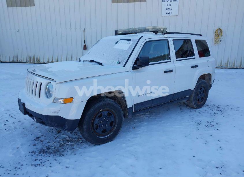 Photo 2 of 2016 Jeep Patriot SPORT (VIN 1C4NJRBB4GD760120)