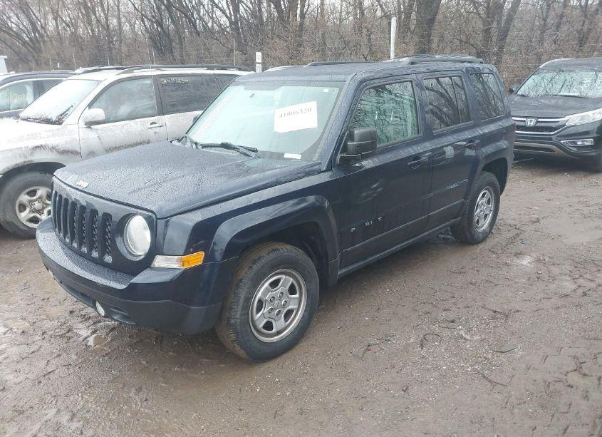 Photo 2 of 2017 Jeep Patriot SPORT 4X4 (VIN 1C4NJRBB4HD138814)
