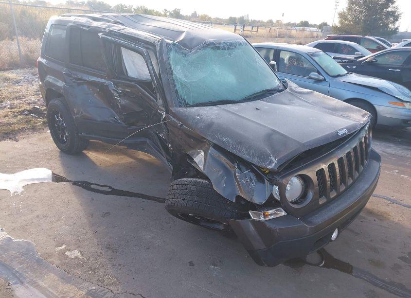 2017 Jeep Patriot SPORT 4X4 (VIN 1C4NJRBB4HD212684) main photo