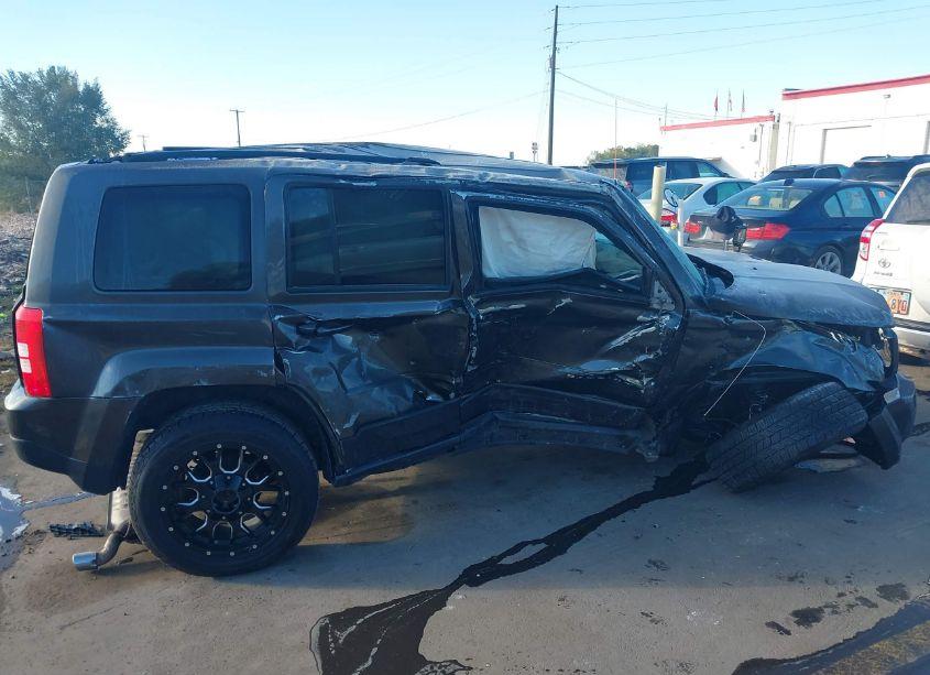 Photo 12 of 2017 Jeep Patriot SPORT 4X4 (VIN 1C4NJRBB4HD212684)