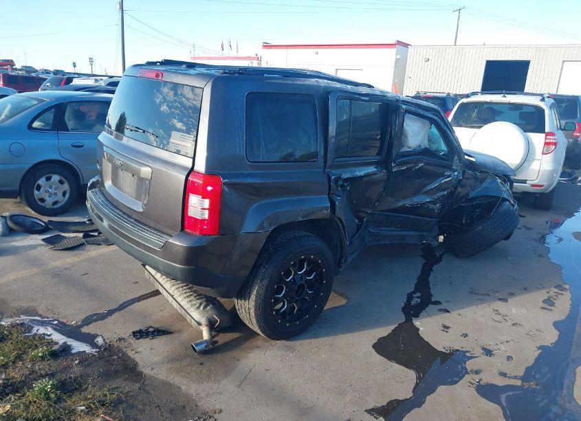 Photo 4 of 2017 Jeep Patriot SPORT 4X4 (VIN 1C4NJRBB4HD212684)