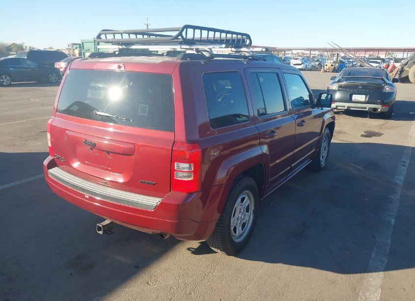 Photo 4 of 2012 Jeep Patriot SPORT (VIN 1C4NJRBB5CD568506)