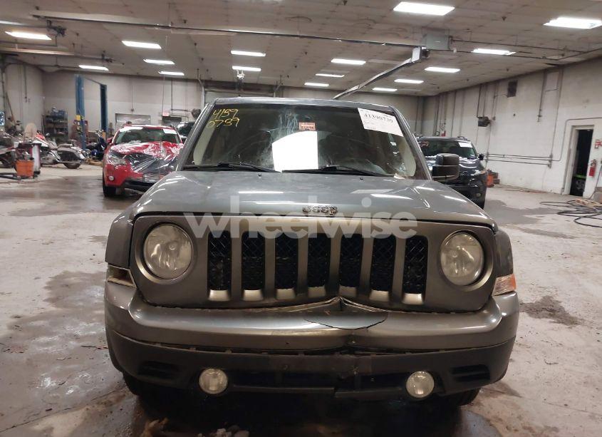 Photo 12 of 2012 Jeep Patriot SPORT (VIN 1C4NJRBB5CD616070)