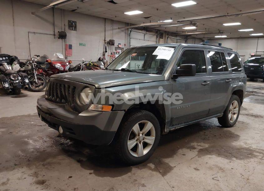 Photo 2 of 2012 Jeep Patriot SPORT (VIN 1C4NJRBB5CD616070)