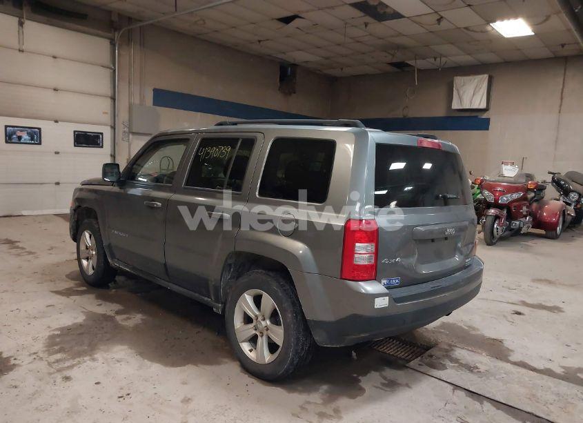 Photo 3 of 2012 Jeep Patriot SPORT (VIN 1C4NJRBB5CD616070)