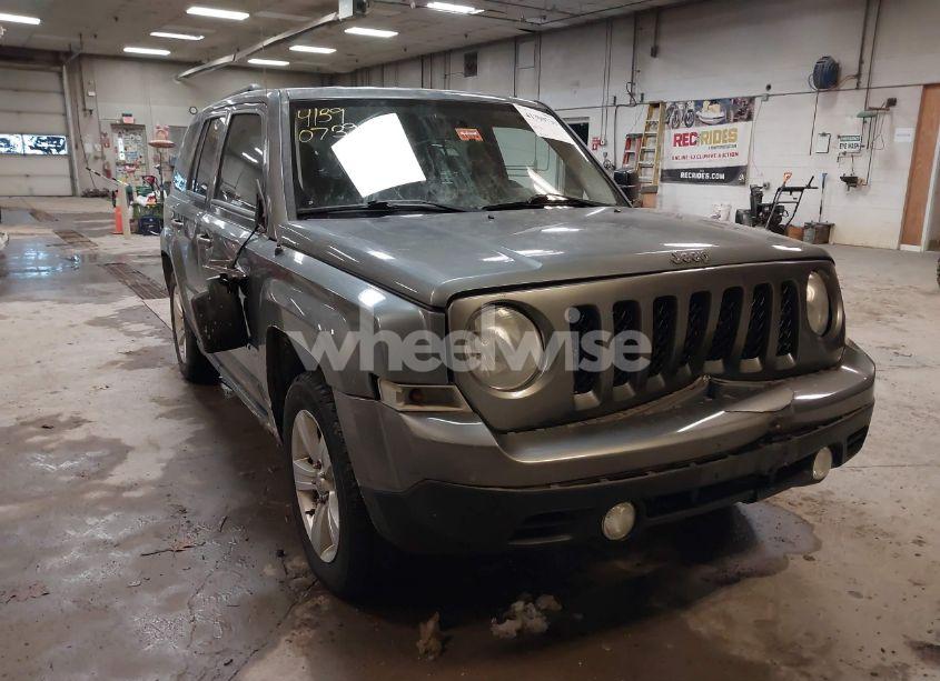 Photo 6 of 2012 Jeep Patriot SPORT (VIN 1C4NJRBB5CD616070)