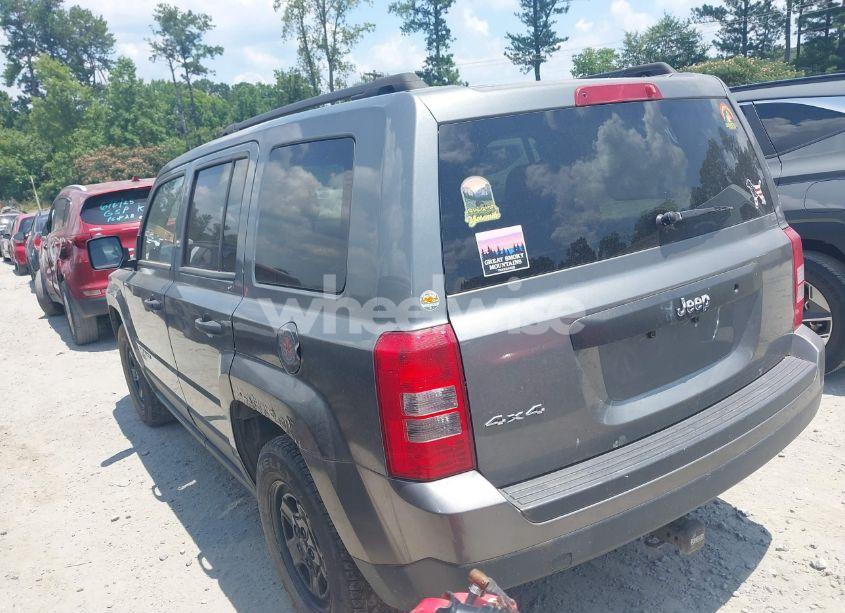 Photo 3 of 2012 Jeep Patriot SPORT (VIN 1C4NJRBB5CD621947)