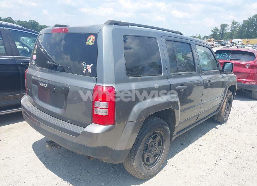 Photo 4 of 2012 Jeep Patriot SPORT (VIN 1C4NJRBB5CD621947)