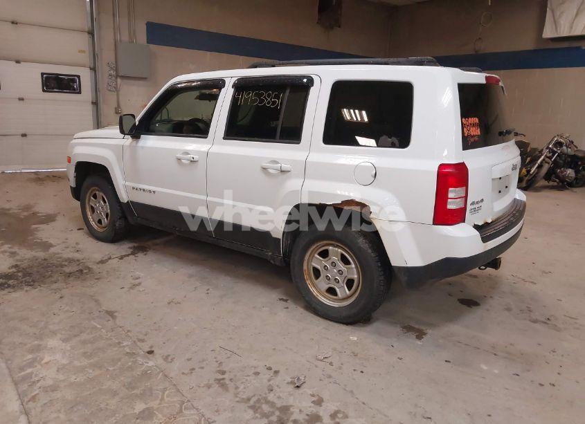 Photo 3 of 2012 Jeep Patriot SPORT (VIN 1C4NJRBB5CD650056)