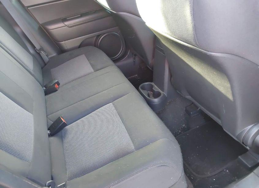 Photo 8 of 2013 Jeep Patriot SPORT (VIN 1C4NJRBB5DD212591)