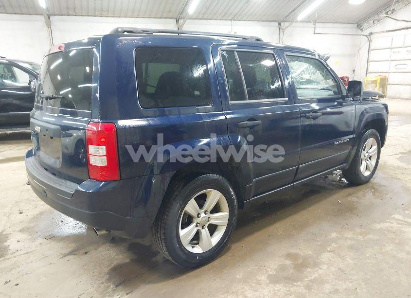 Photo 4 of 2014 Jeep Patriot SPORT (VIN 1C4NJRBB5ED546394)