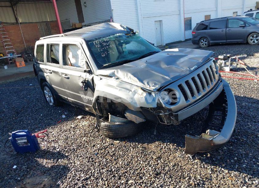 2014 Jeep Patriot SPORT (VIN 1C4NJRBB5ED574695) main photo