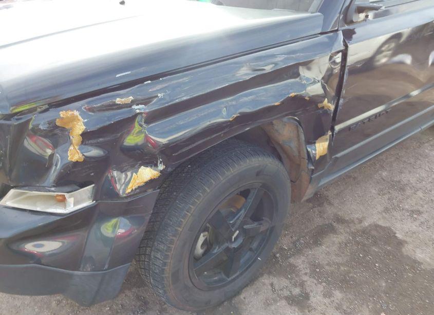 Photo 6 of 2014 Jeep Patriot SPORT (VIN 1C4NJRBB5ED809628)