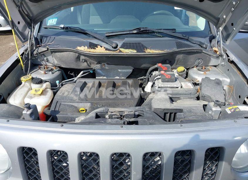 Photo 10 of 2014 Jeep Patriot SPORT (VIN 1C4NJRBB5ED815798)