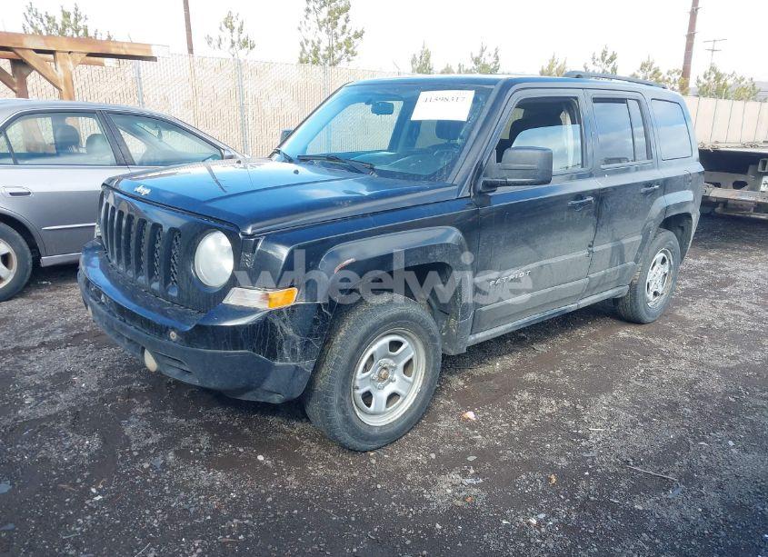 Photo 2 of 2014 Jeep Patriot SPORT (VIN 1C4NJRBB5ED841625)