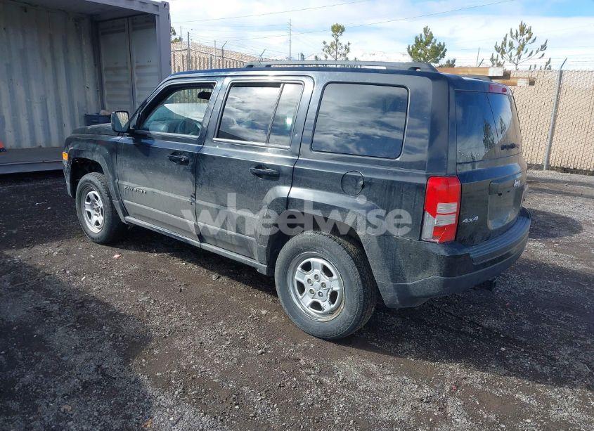 Photo 3 of 2014 Jeep Patriot SPORT (VIN 1C4NJRBB5ED841625)