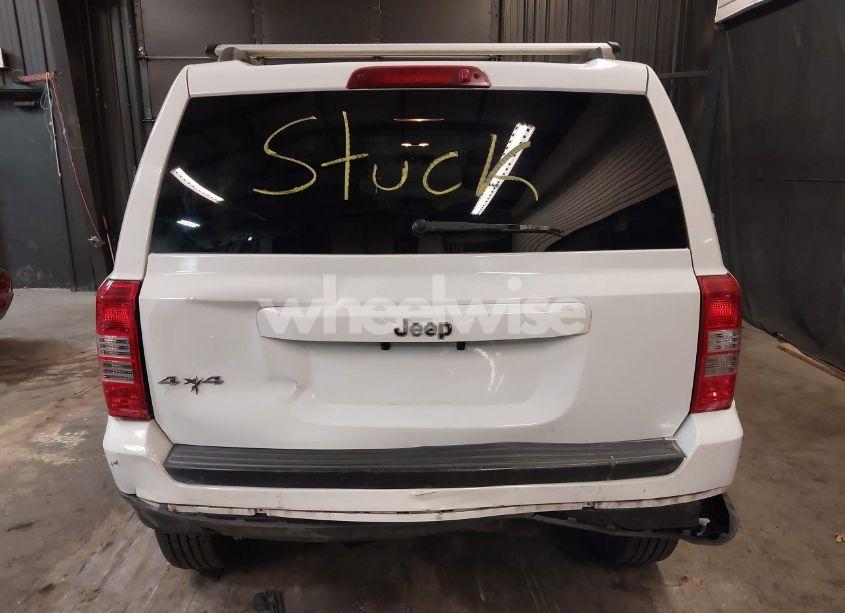 Photo 16 of 2014 Jeep Patriot SPORT (VIN 1C4NJRBB5ED924679)