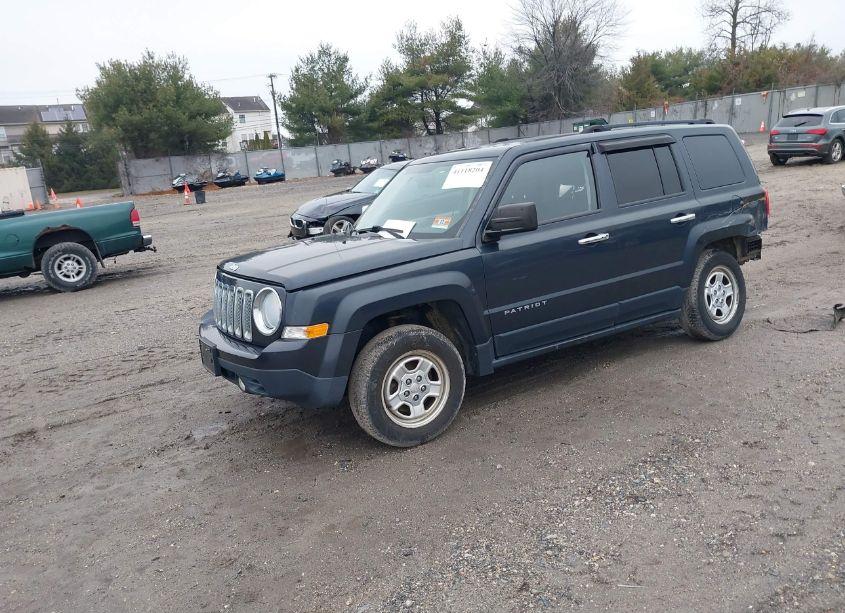 Photo 2 of 2014 Jeep Patriot SPORT (VIN 1C4NJRBB5ED924763)