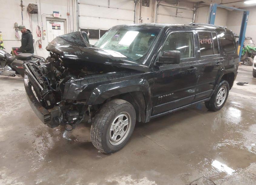 Photo 2 of 2015 Jeep Patriot SPORT (VIN 1C4NJRBB5FD135210)