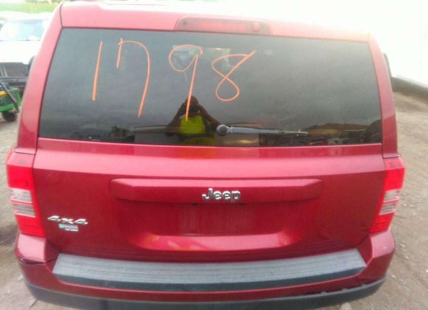 Photo 15 of 2015 Jeep Patriot SPORT (VIN 1C4NJRBB5FD381822)