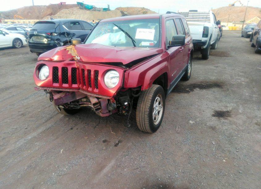 Photo 2 of 2015 Jeep Patriot SPORT (VIN 1C4NJRBB5FD381822)