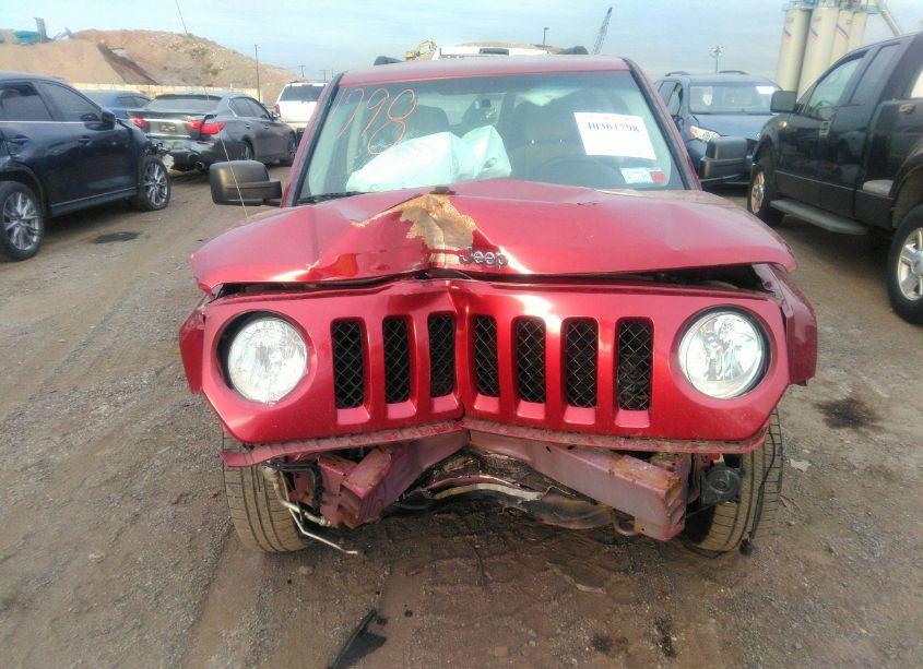 Photo 6 of 2015 Jeep Patriot SPORT (VIN 1C4NJRBB5FD381822)