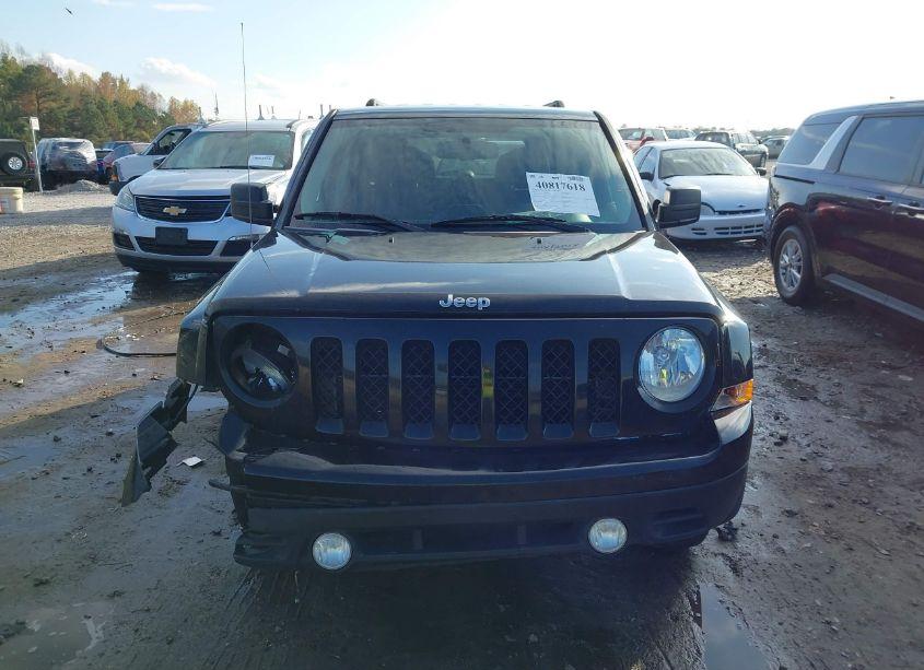Photo 11 of 2015 Jeep Patriot SPORT (VIN 1C4NJRBB5FD382548)