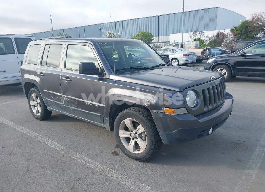 2016 Jeep Patriot SPORT (VIN 1C4NJRBB5GD546480) main photo