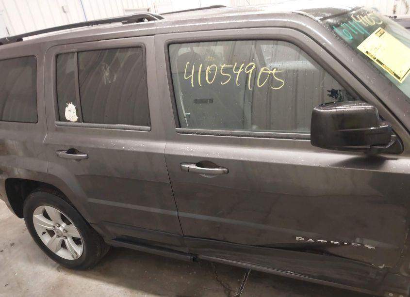 Photo 14 of 2016 Jeep Patriot SPORT (VIN 1C4NJRBB5GD558967)