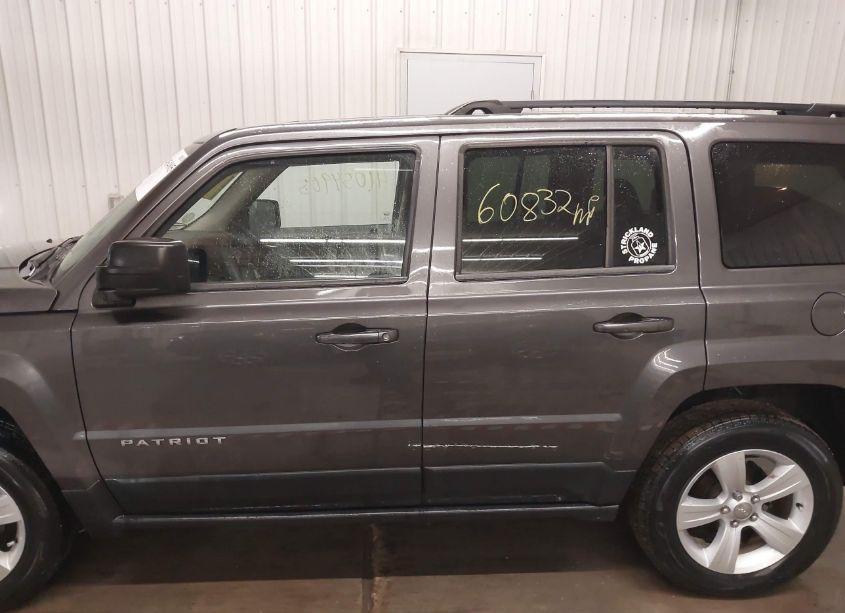 Photo 15 of 2016 Jeep Patriot SPORT (VIN 1C4NJRBB5GD558967)