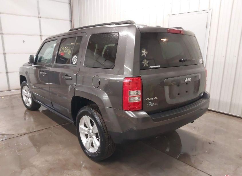 Photo 3 of 2016 Jeep Patriot SPORT (VIN 1C4NJRBB5GD558967)