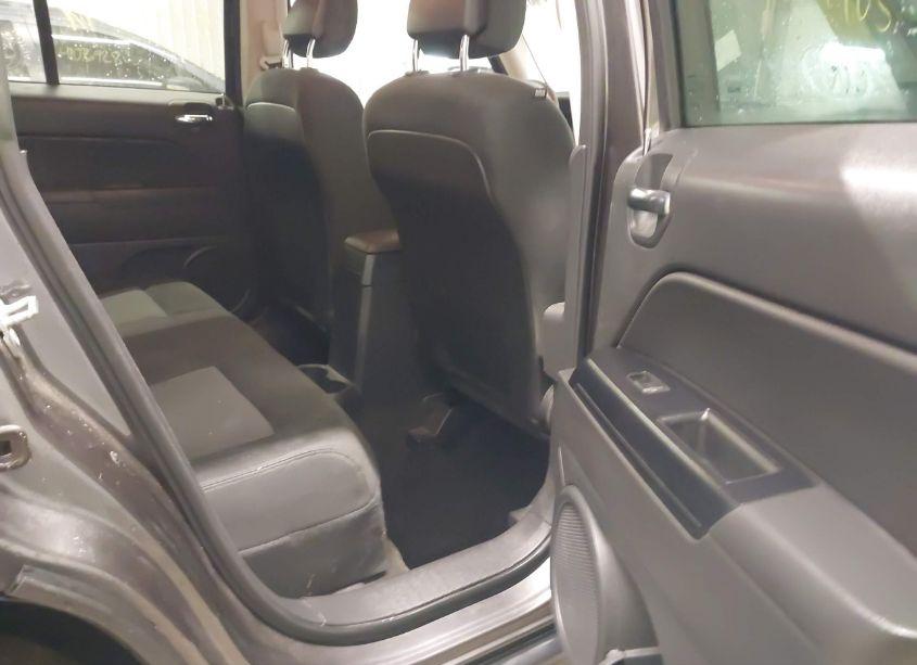 Photo 8 of 2016 Jeep Patriot SPORT (VIN 1C4NJRBB5GD558967)