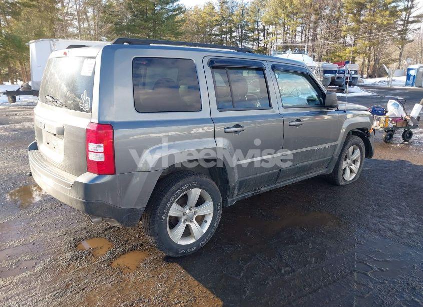 Photo 4 of 2012 Jeep Patriot SPORT (VIN 1C4NJRBB6CD624422)