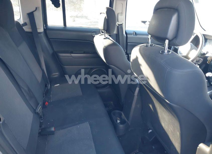 Photo 8 of 2012 Jeep Patriot SPORT (VIN 1C4NJRBB6CD624422)