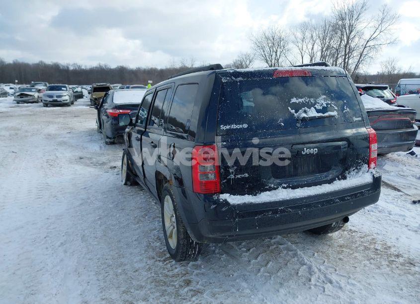 Photo 3 of 2012 Jeep Patriot SPORT (VIN 1C4NJRBB6CD624565)
