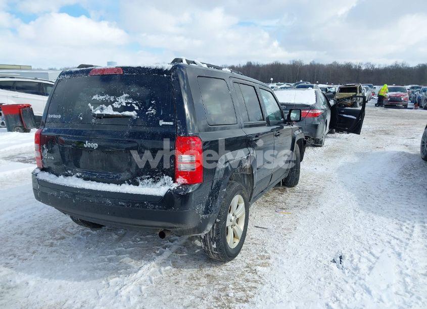 Photo 4 of 2012 Jeep Patriot SPORT (VIN 1C4NJRBB6CD624565)