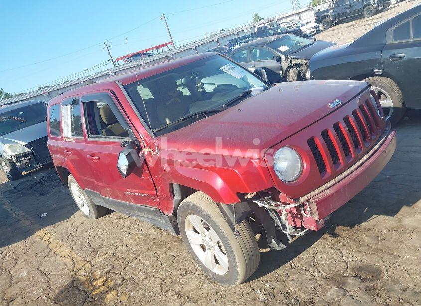 2013 Jeep Patriot SPORT (VIN 1C4NJRBB6DD261525) main photo