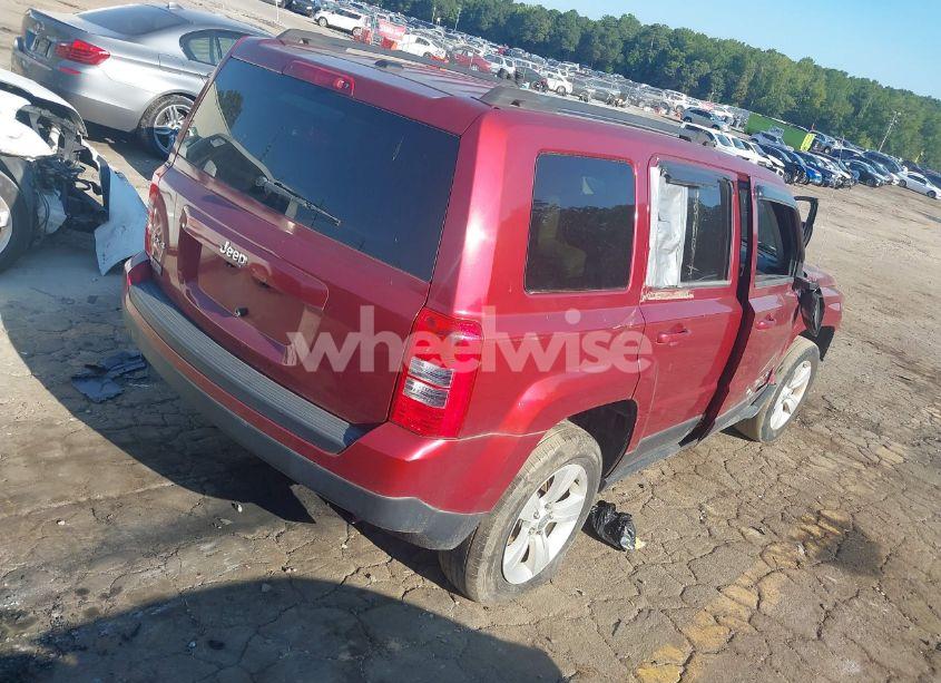 Photo 4 of 2013 Jeep Patriot SPORT (VIN 1C4NJRBB6DD261525)