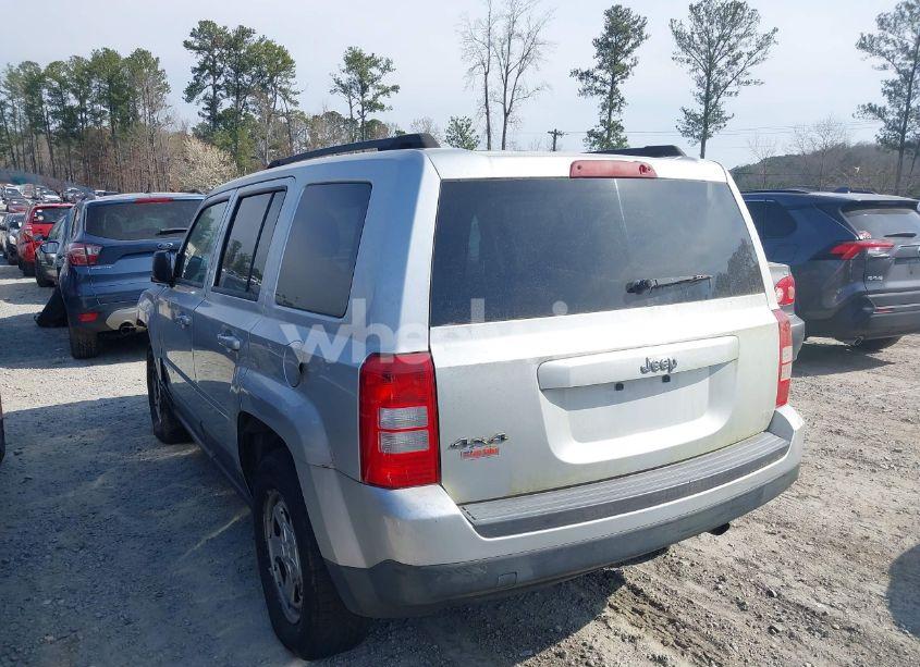 Photo 3 of 2013 Jeep Patriot SPORT (VIN 1C4NJRBB6DD262920)
