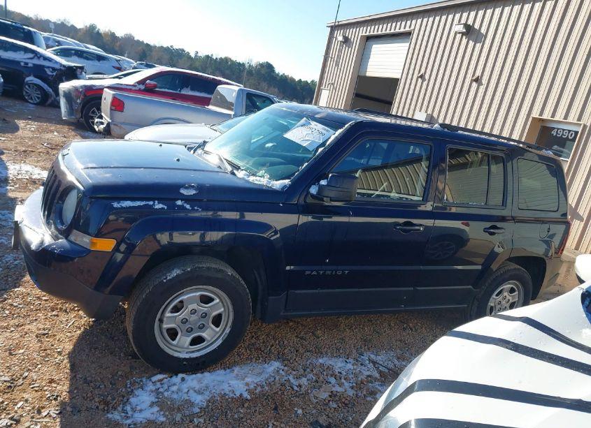 Photo 14 of 2014 Jeep Patriot SPORT (VIN 1C4NJRBB6ED771729)